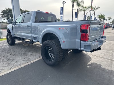 2025 Ford F-450SD Lariat DRW
