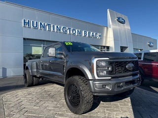 2026 Ford Super Duty F-450 DRW LARIAT