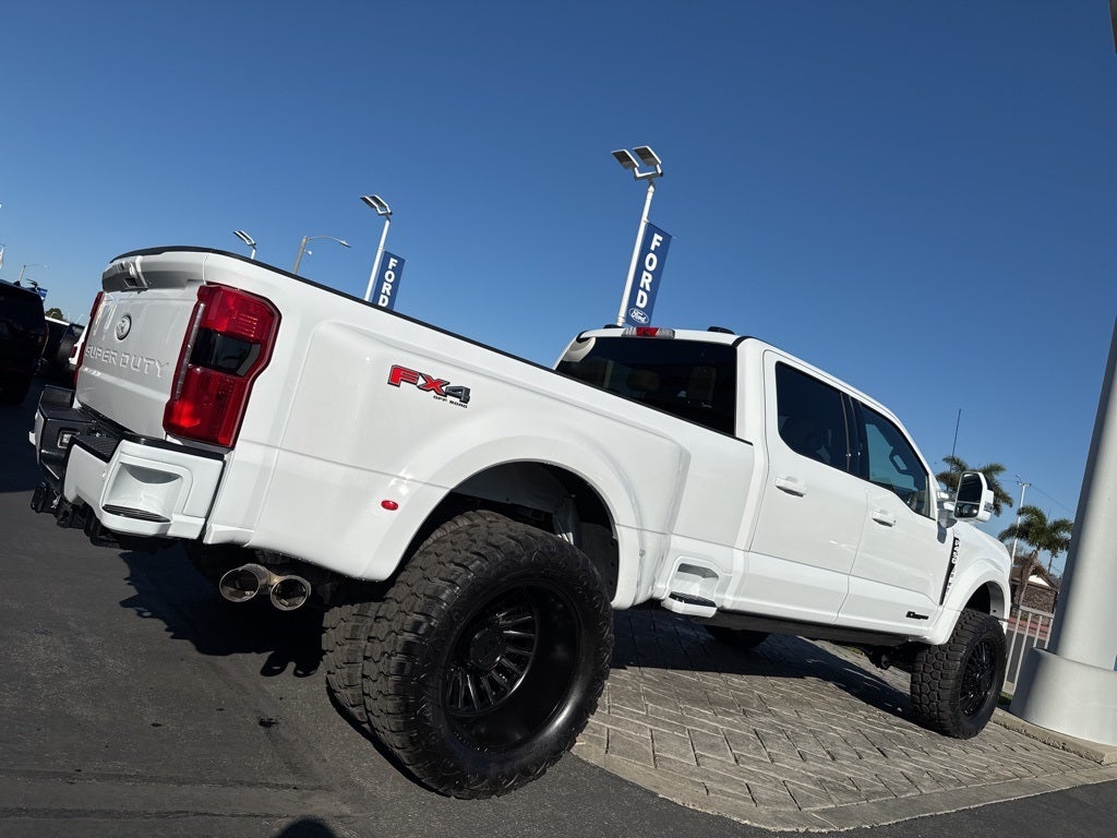 2026 Ford F-450SD Lariat DRW
