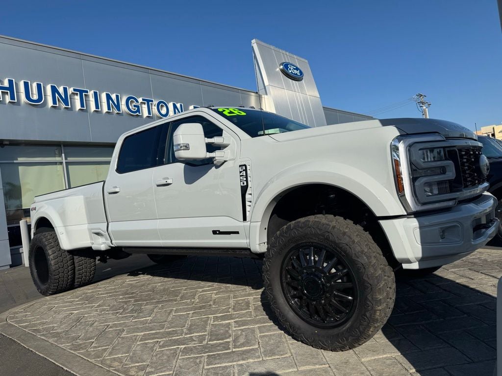 2026 Ford F-450SD Lariat DRW