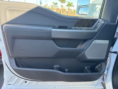 2026 Ford F-450SD Lariat DRW