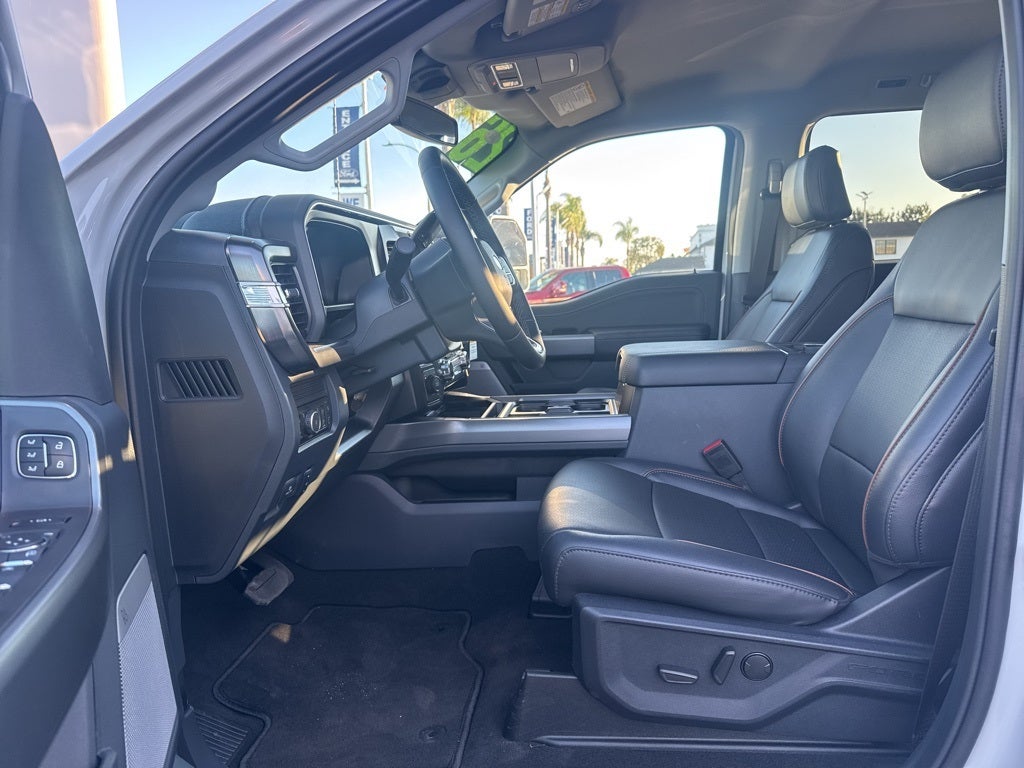 2026 Ford F-450SD Lariat DRW