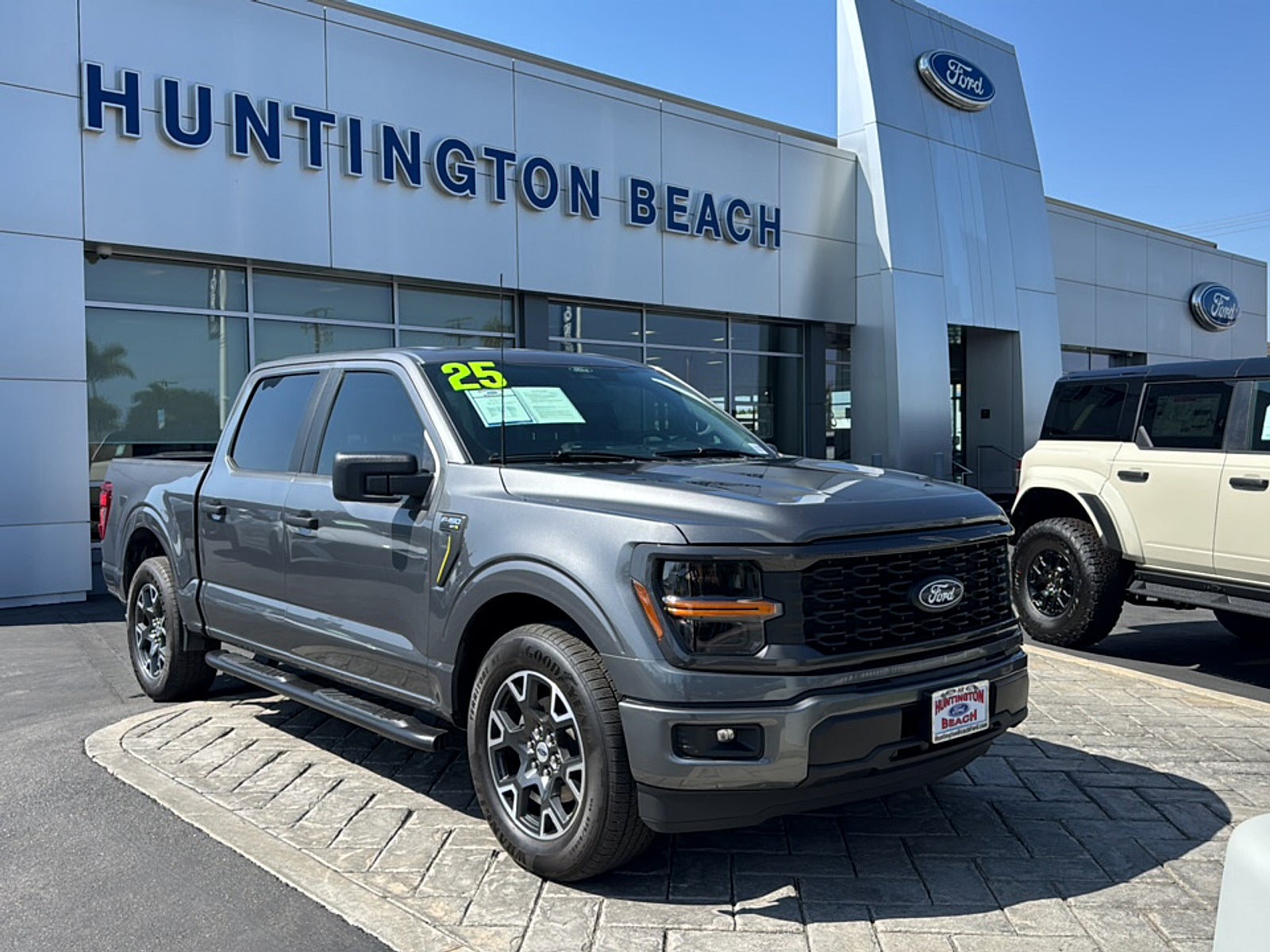 2025 Ford F-150 STX