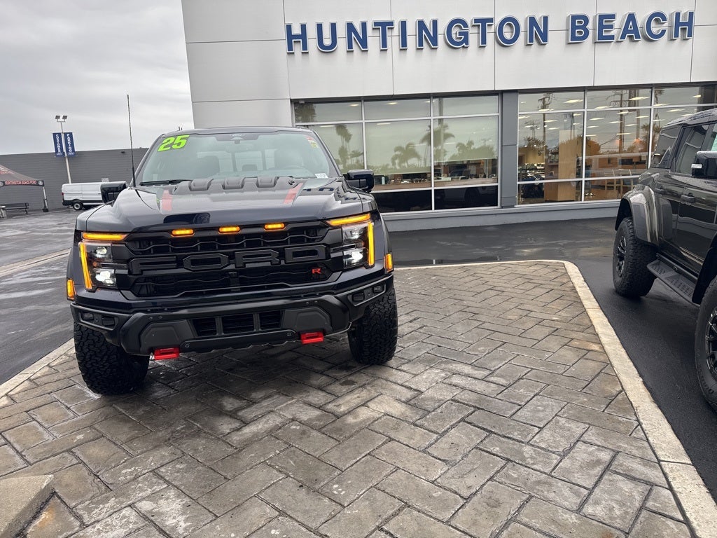 2025 Ford F-150 Raptor R