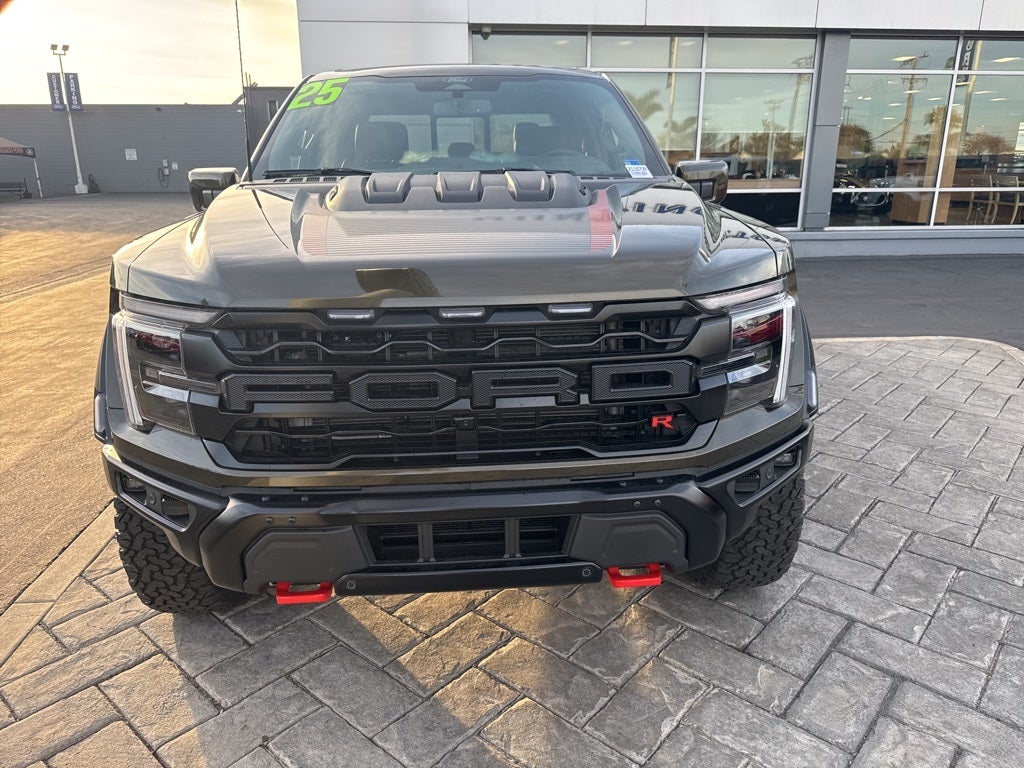 2025 Ford F-150 Raptor R