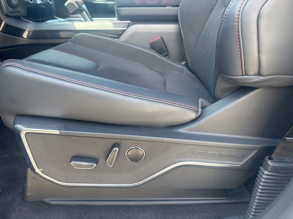 2025 Ford F-150 Raptor R