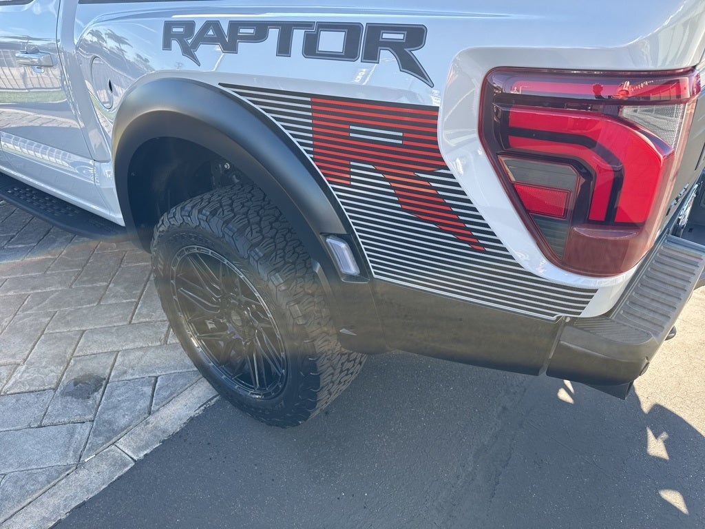 2025 Ford F-150 Raptor R