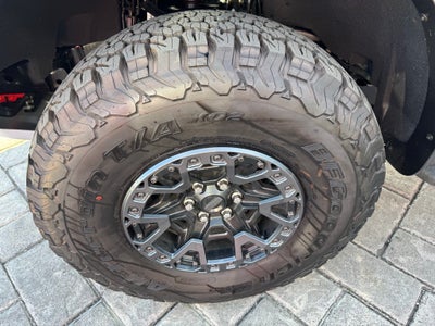 2025 Ford F-150 Raptor R