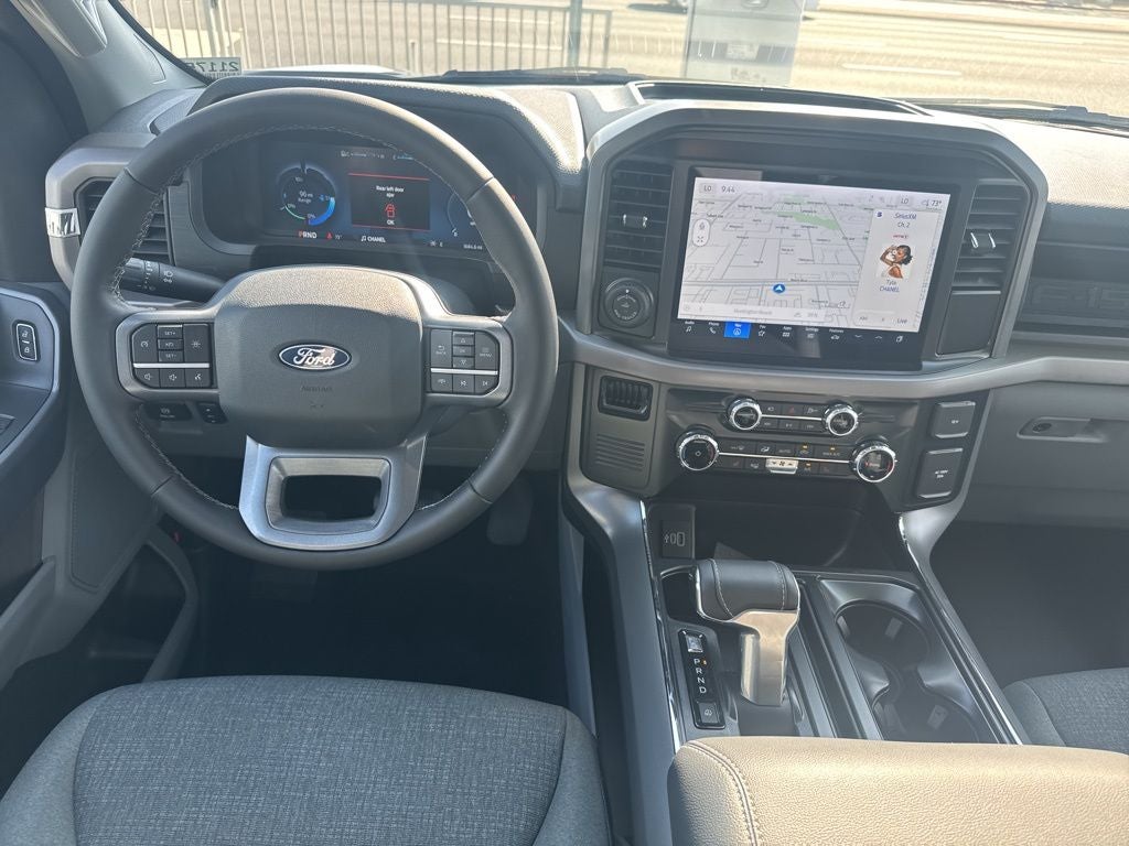 2025 Ford F-150 Lightning XLT