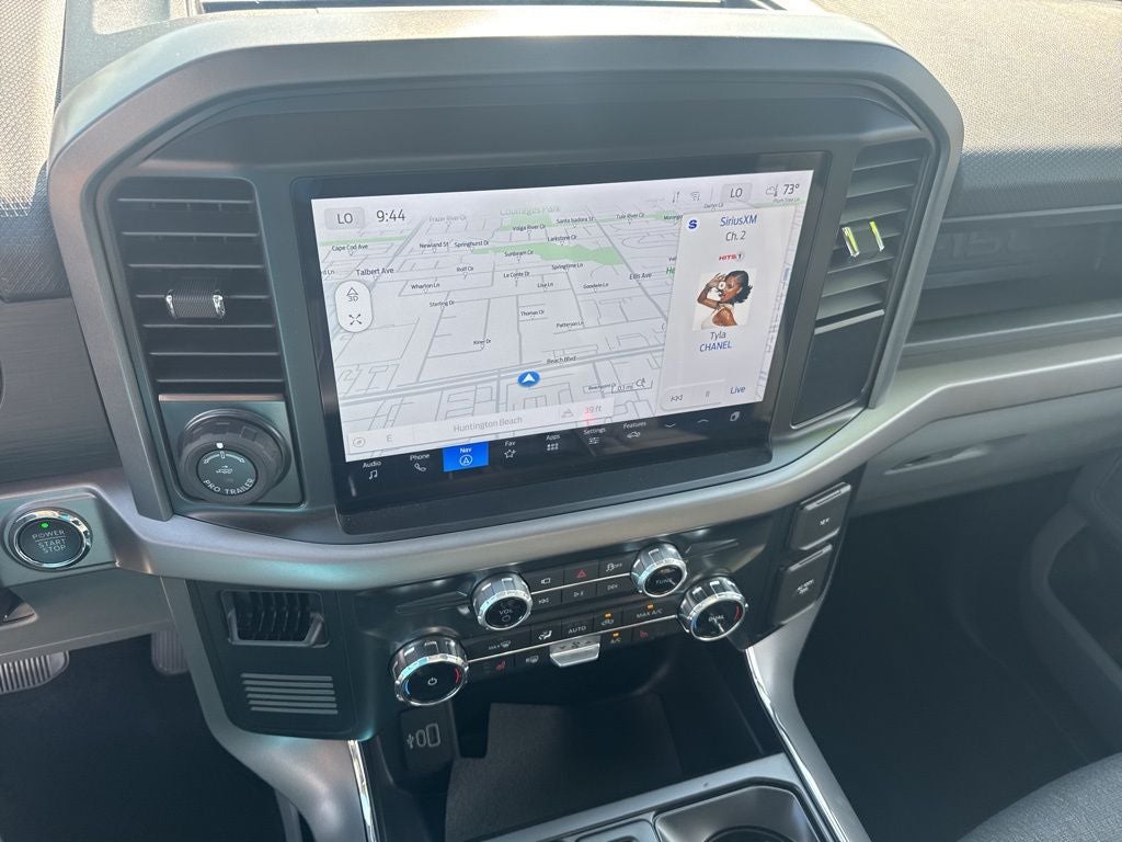 2025 Ford F-150 Lightning XLT