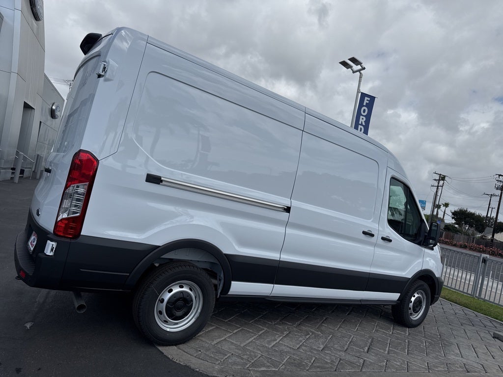 2025 Ford Transit-150 Base