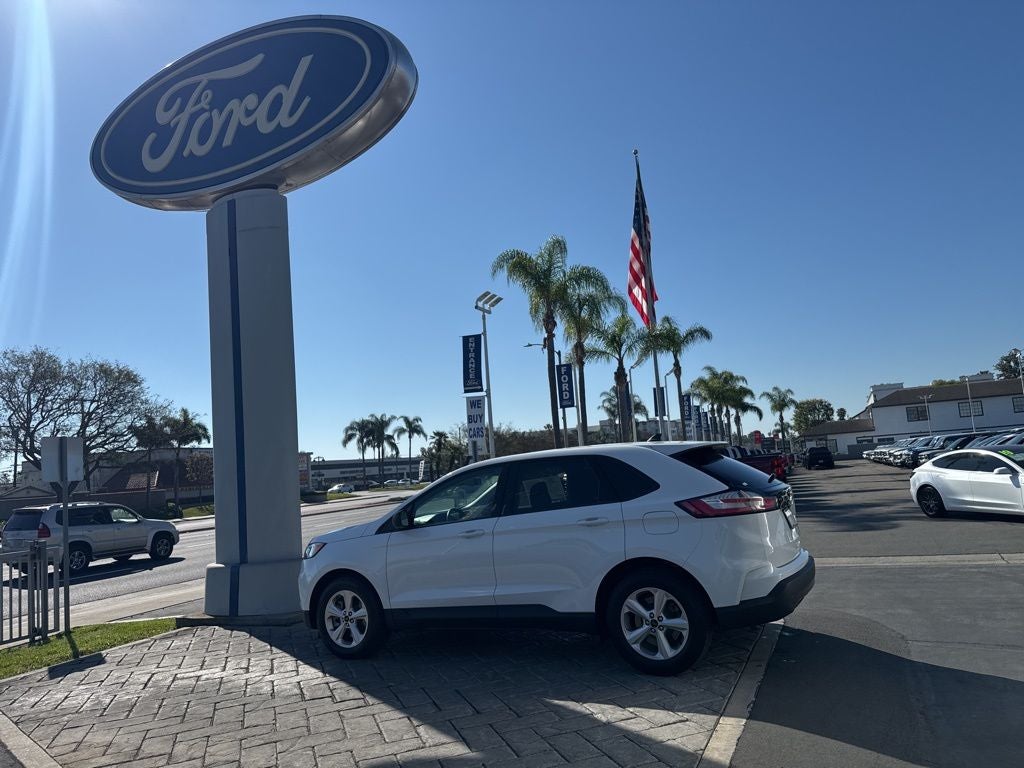 2024 Ford Edge SE