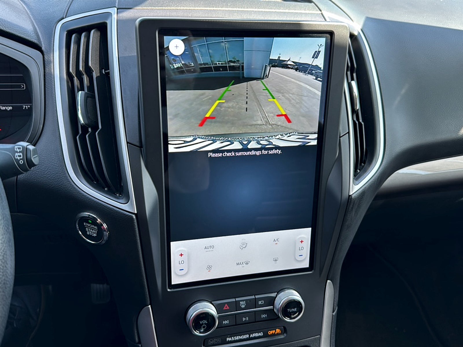 2024 Ford Edge SE
