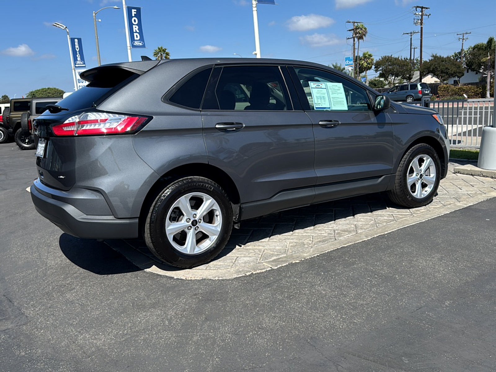 2024 Ford Edge SE