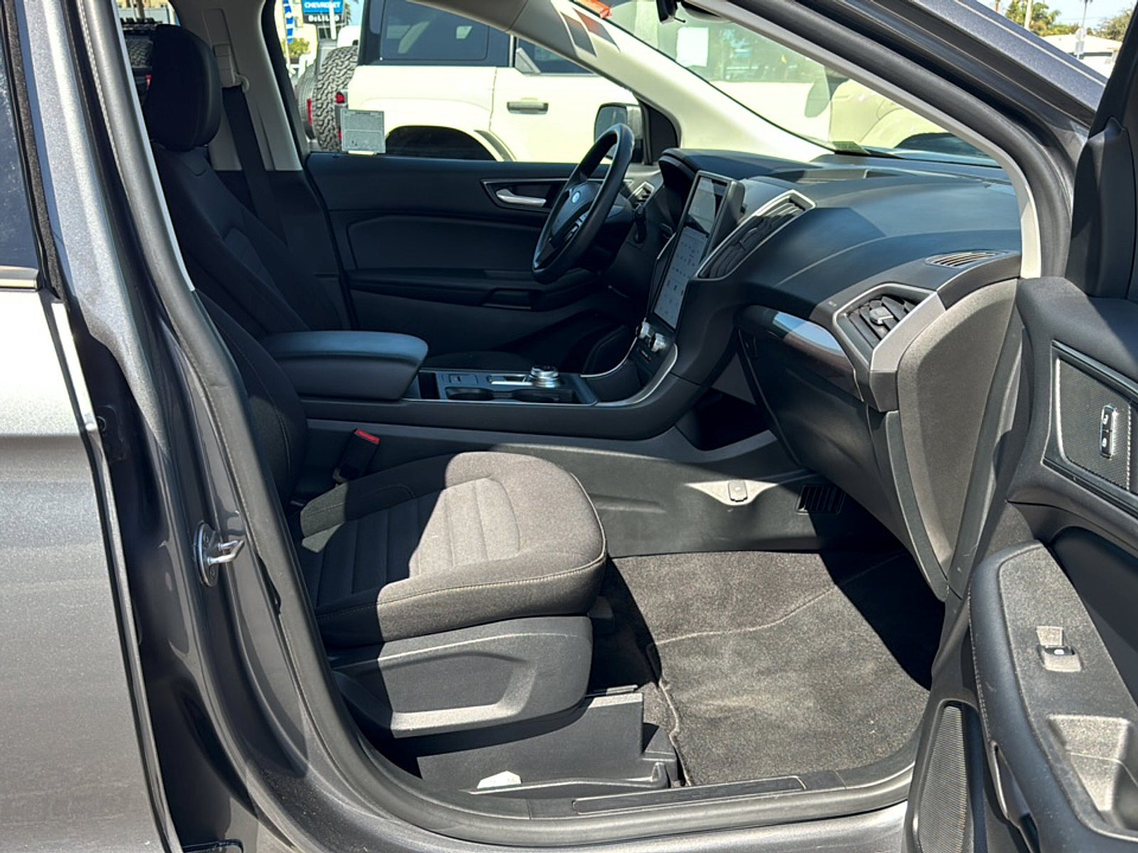 2024 Ford Edge SE