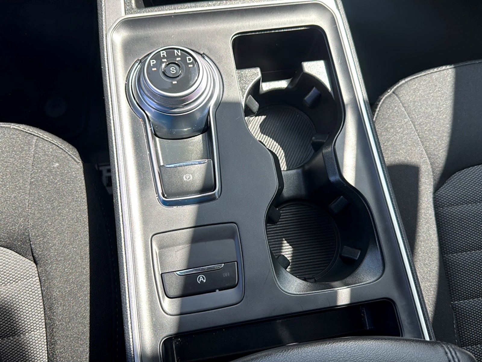 2024 Ford Edge SE