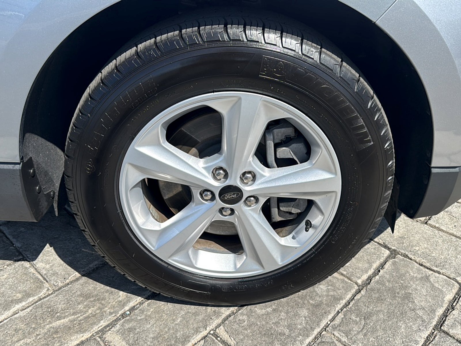 2024 Ford Edge SE