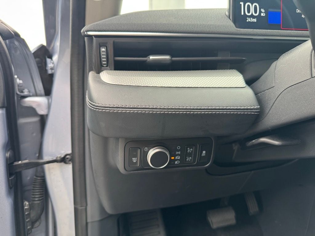 2022 Ford Mustang Mach-E Select