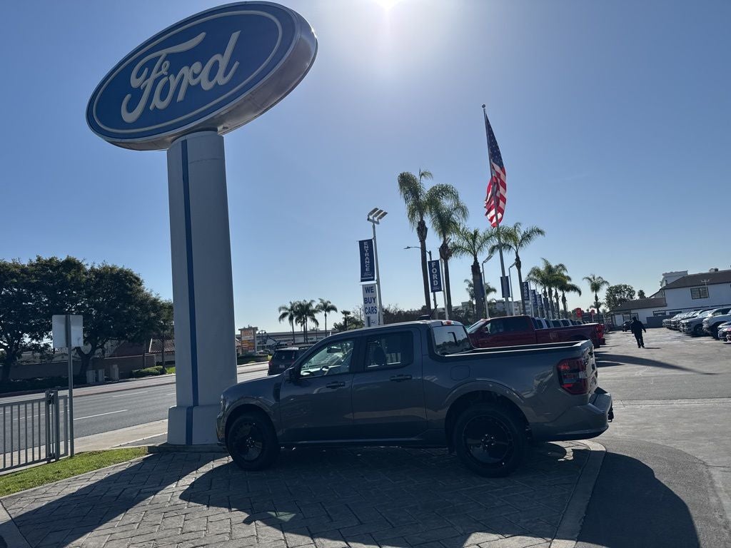 2026 Ford Maverick Lobo High