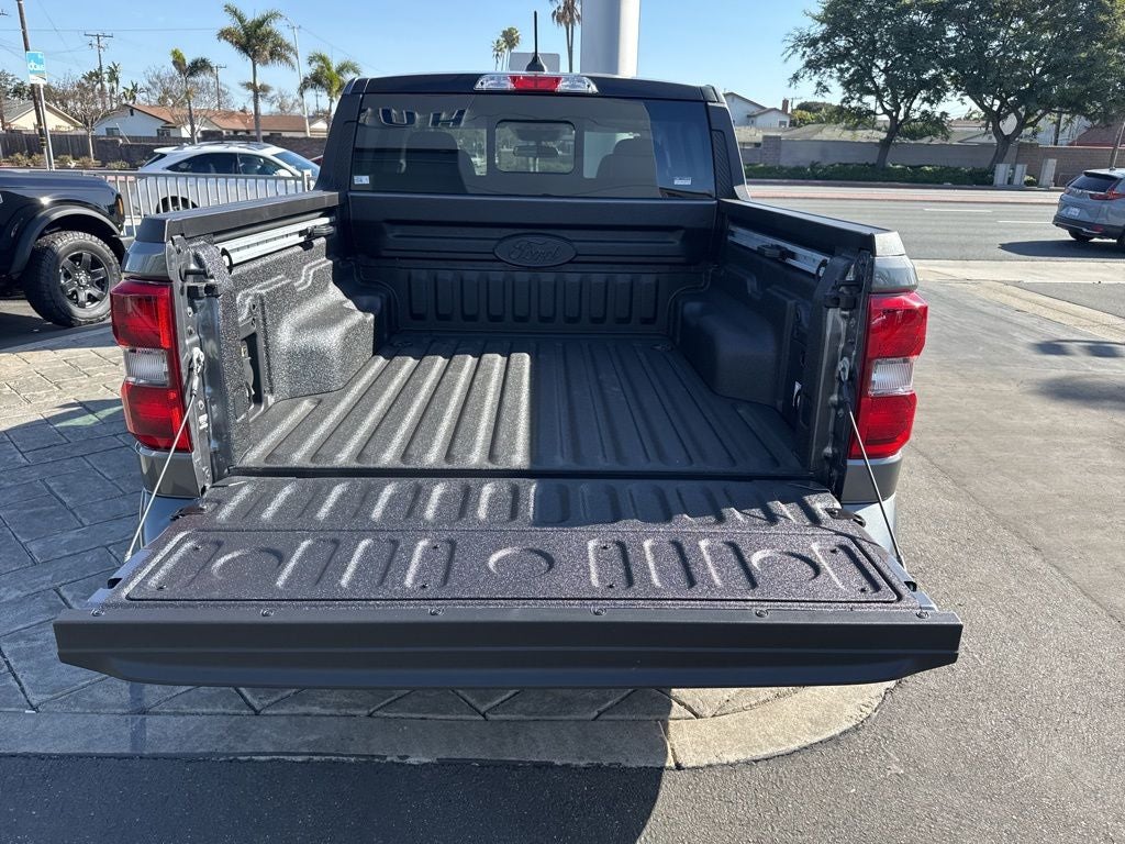 2026 Ford Maverick Lobo High