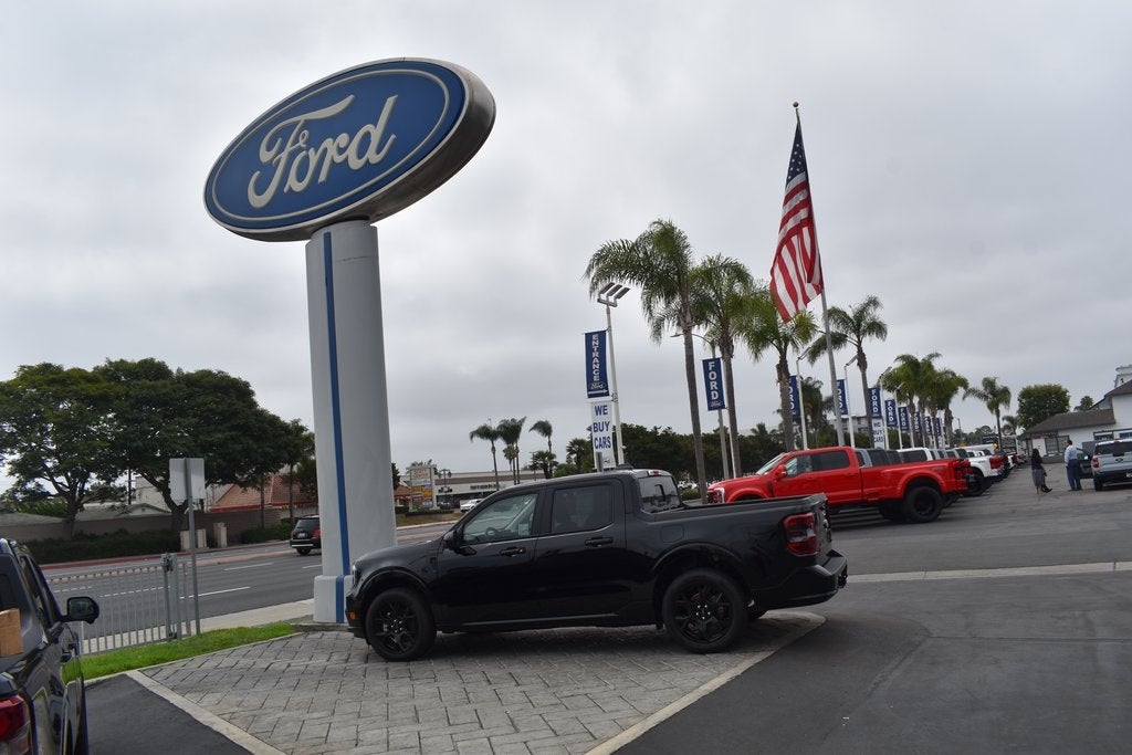 2025 Ford Maverick Lobo High