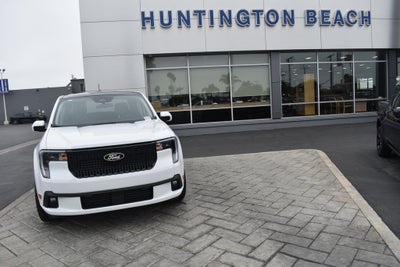 2025 Ford Maverick Lobo Standard