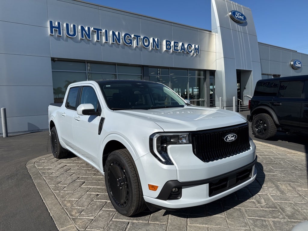 2026 Ford Maverick Lobo Standard