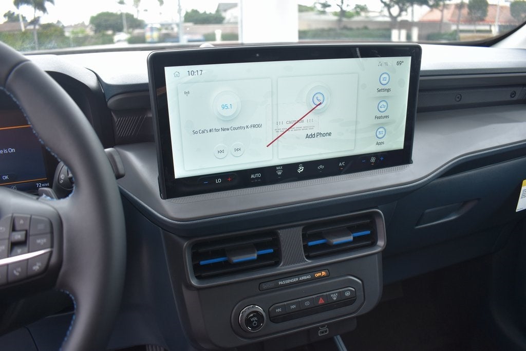 2025 Ford Maverick Lobo Standard