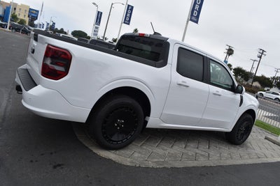 2025 Ford Maverick Lobo Standard