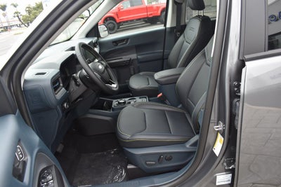 2025 Ford Maverick Lobo Standard