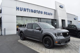 2025 Ford Maverick Lobo Standard