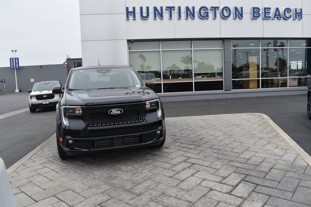 2025 Ford Maverick Lobo Standard