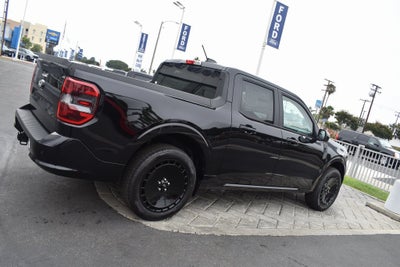 2025 Ford Maverick Lobo Standard