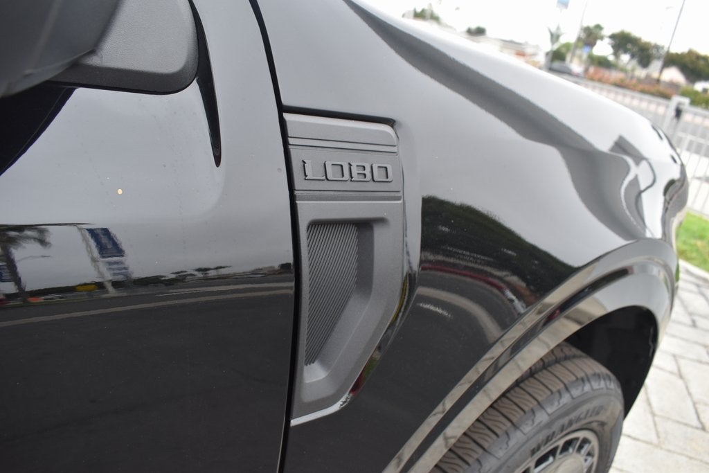 2025 Ford Maverick Lobo Standard