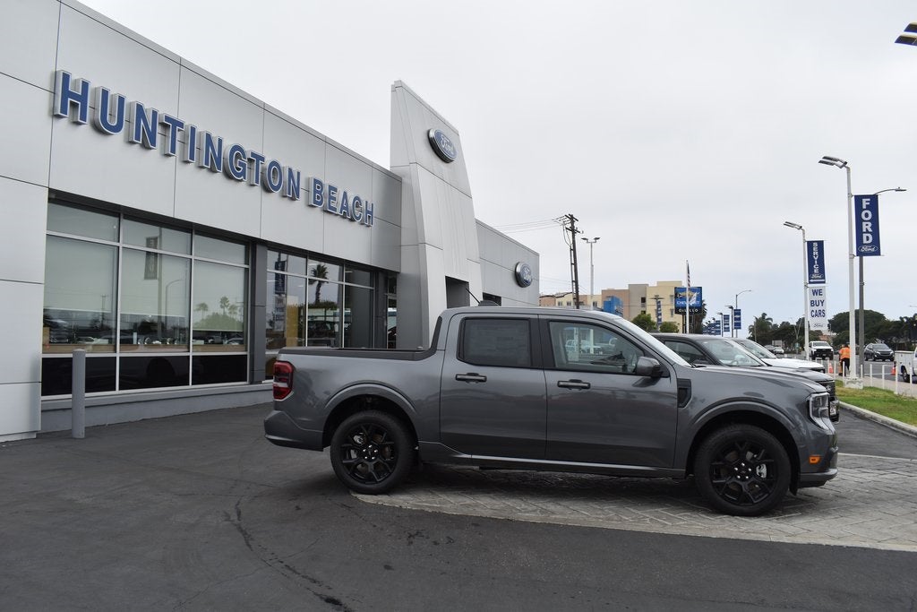 2025 Ford Maverick Lobo Standard