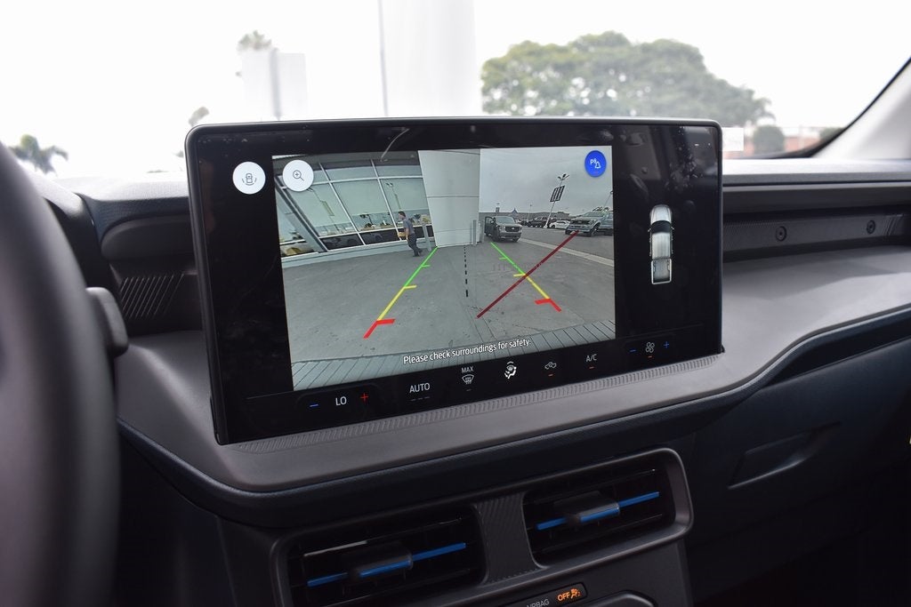 2025 Ford Maverick Lobo Standard