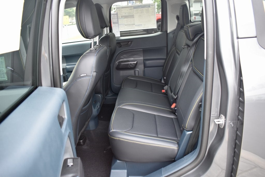 2025 Ford Maverick Lobo Standard