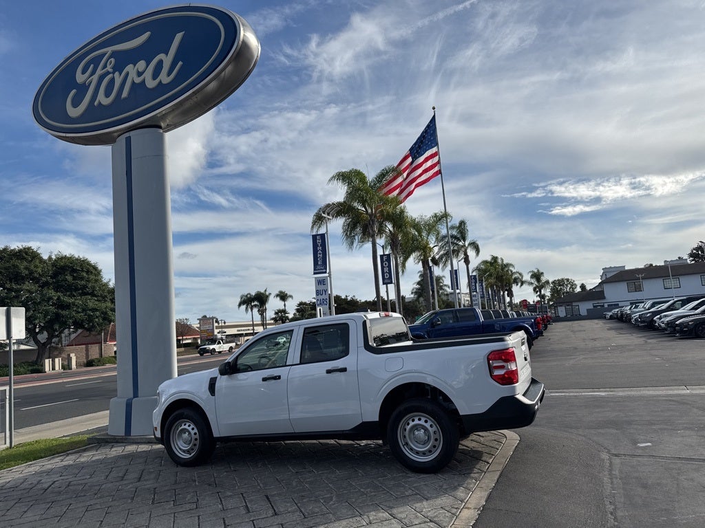 2025 Ford Maverick XL