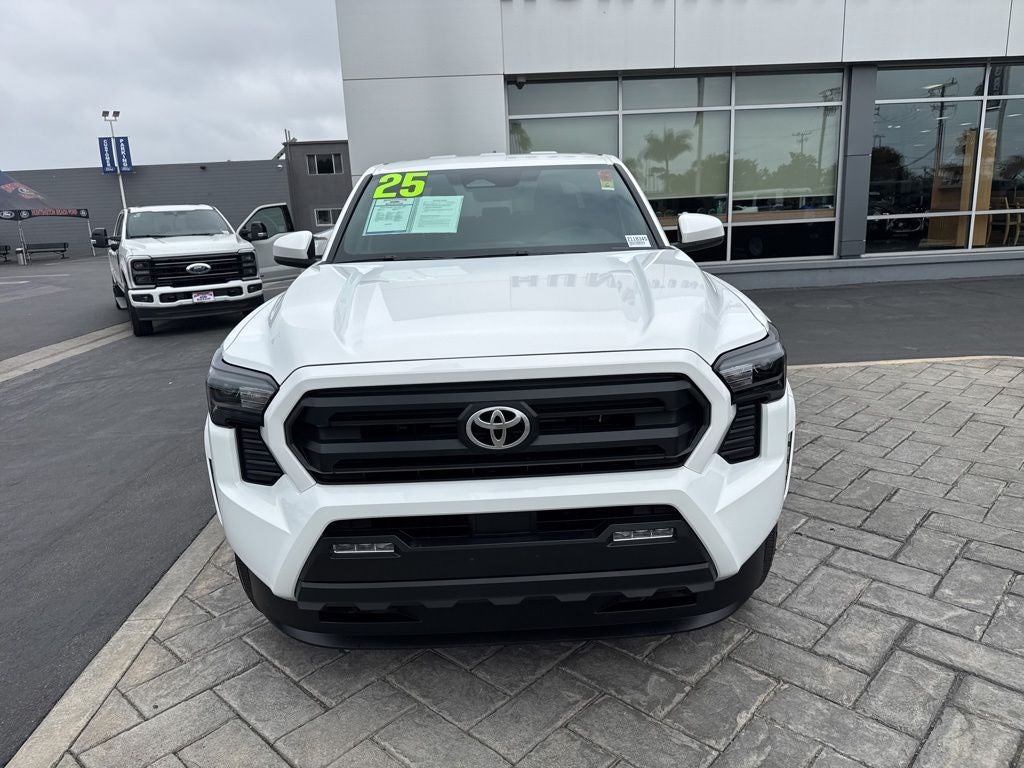 2025 Toyota Tacoma SR5