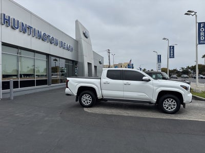 2025 Toyota Tacoma SR5
