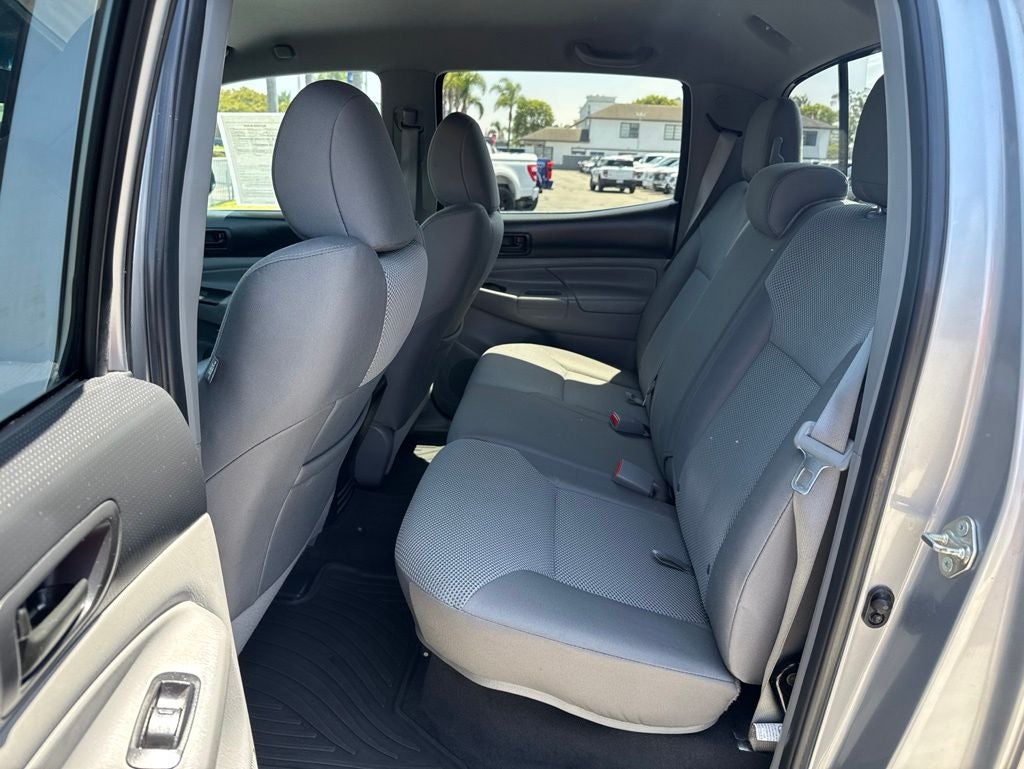 2015 Toyota Tacoma Base V6