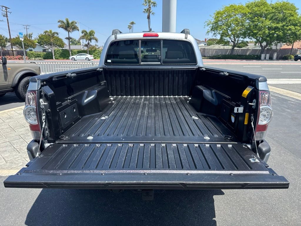 2015 Toyota Tacoma Base V6
