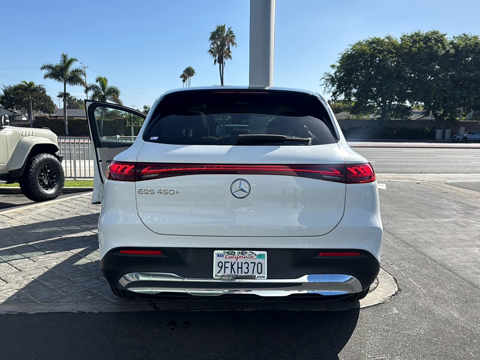 2023 Mercedes-Benz EQS 450+ SUV Base