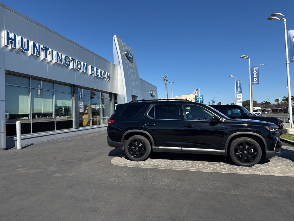 2023 Honda Pilot Elite