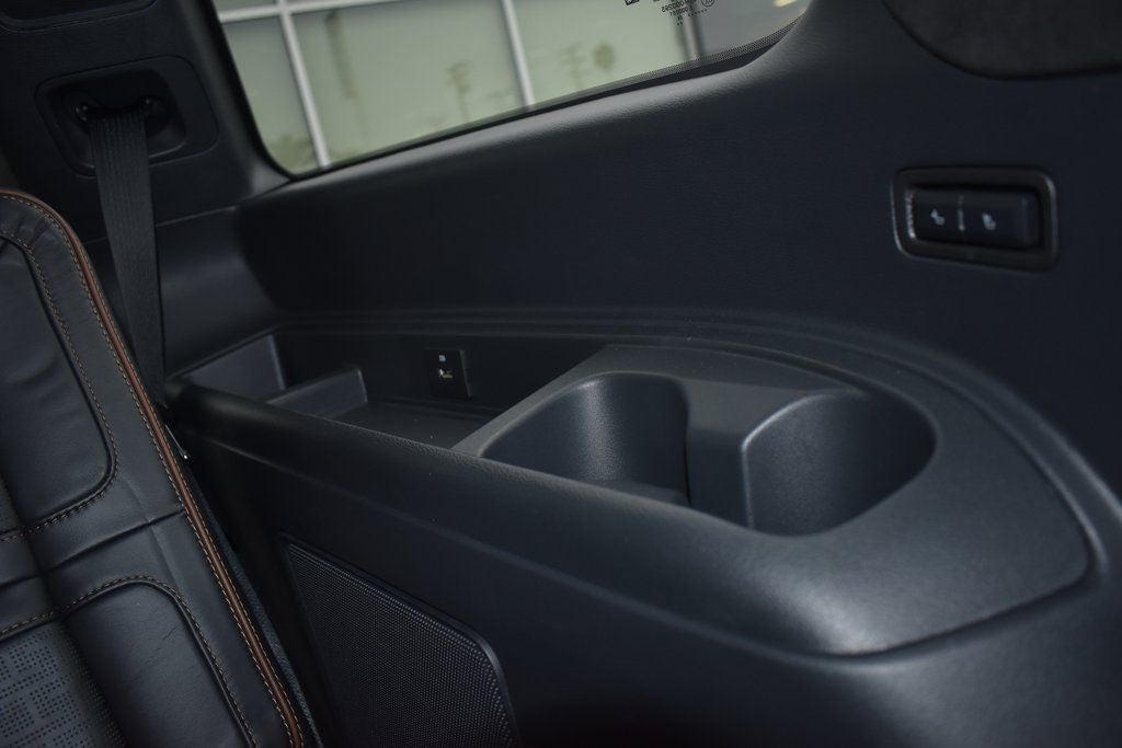 2024 Lincoln Navigator Black Label