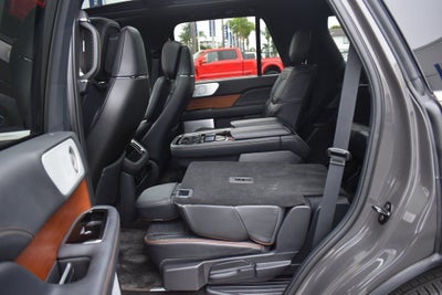 2024 Lincoln Navigator Black Label