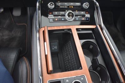 2024 Lincoln Navigator Black Label