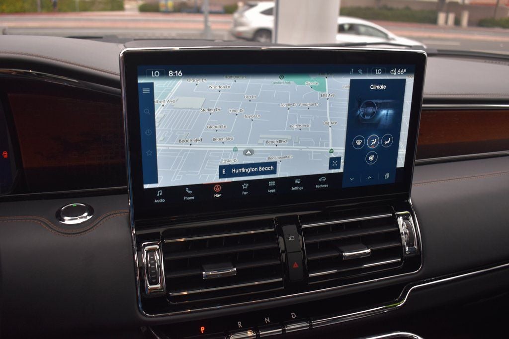 2024 Lincoln Navigator Black Label