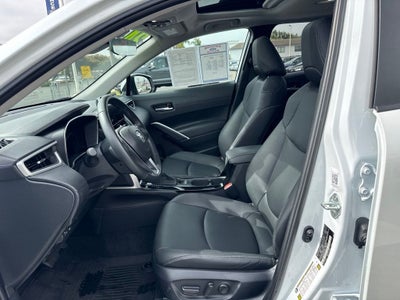 2024 Toyota Corolla Cross XLE