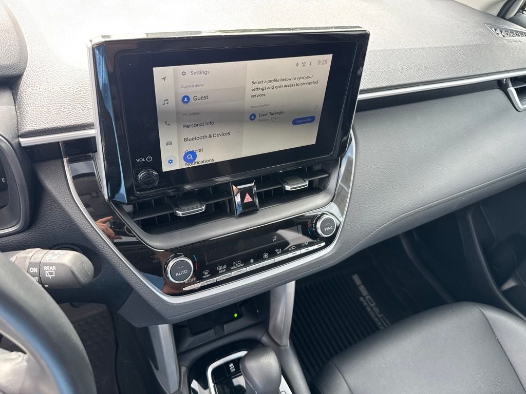2024 Toyota Corolla Cross XLE